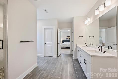 1002 Parkes Street Matthews NC 28105