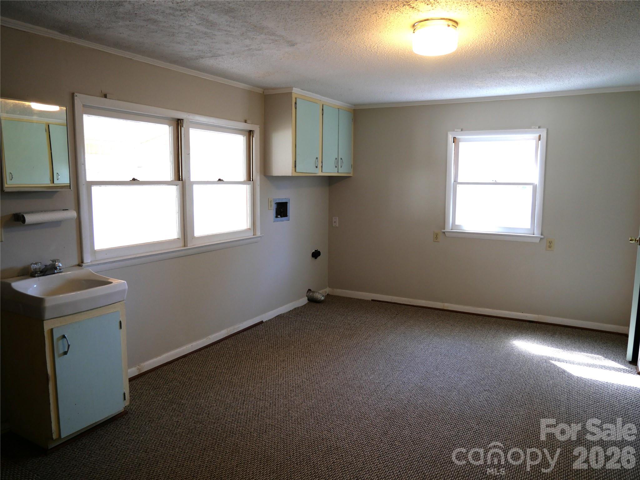 220 N Russell Street Troy NC 27371