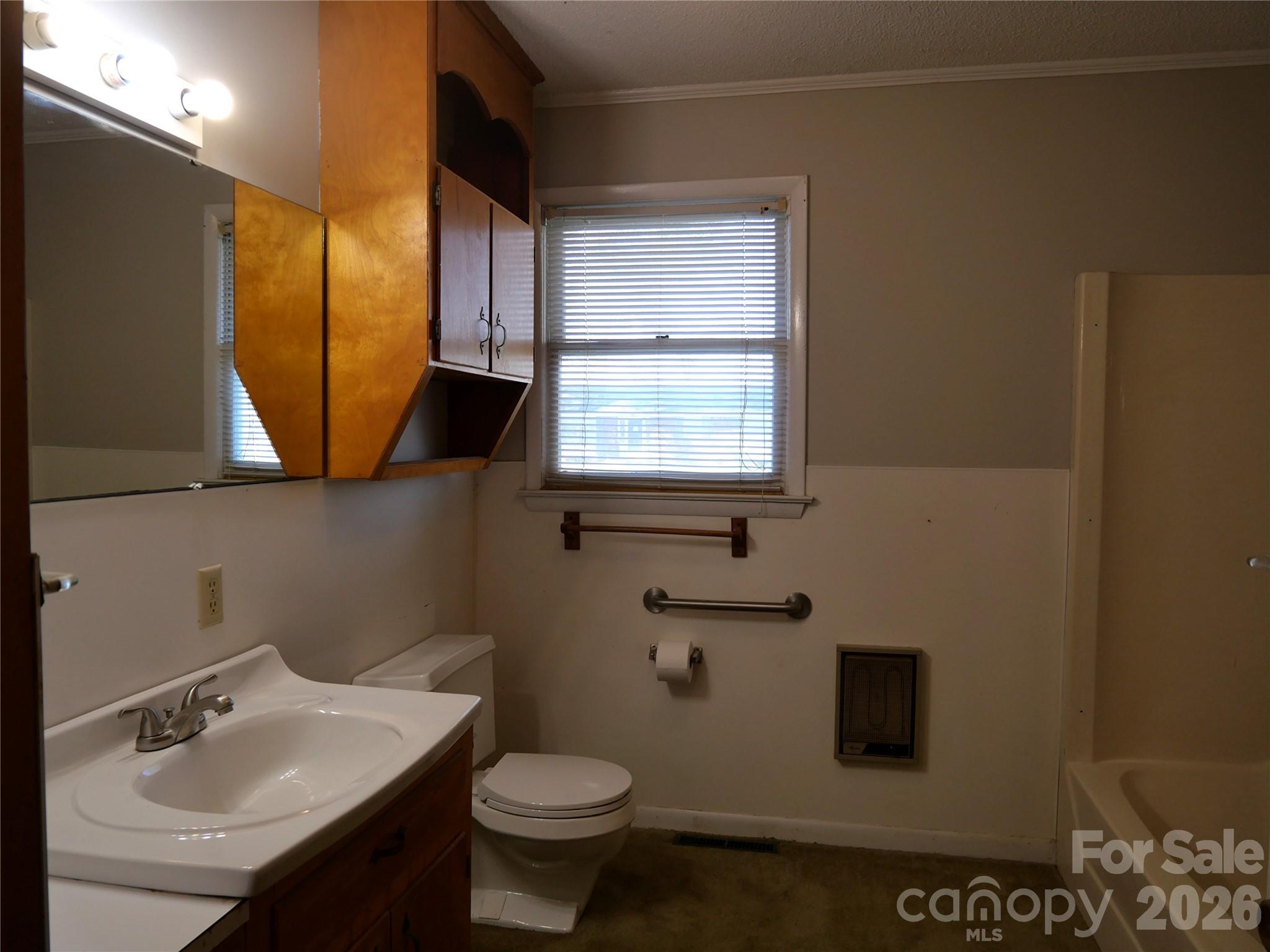 220 N Russell Street Troy NC 27371