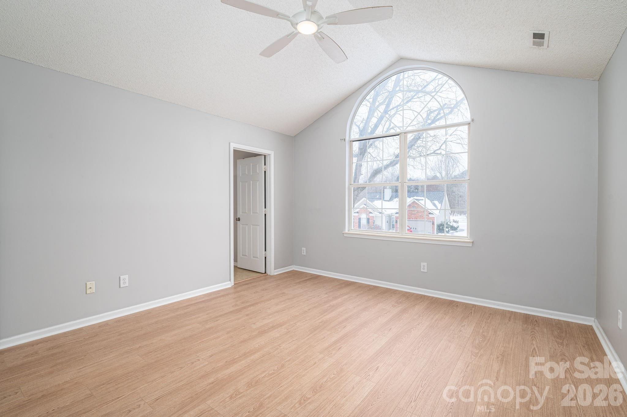 2816 Robyns Glen Drive Charlotte NC 28269