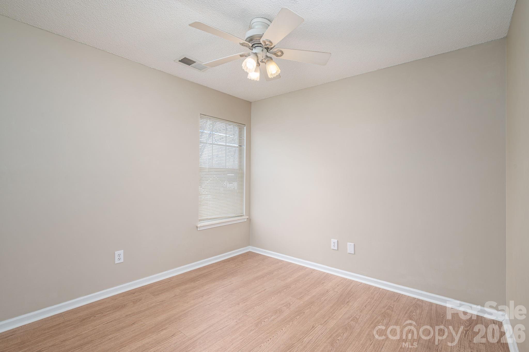 2816 Robyns Glen Drive Charlotte NC 28269