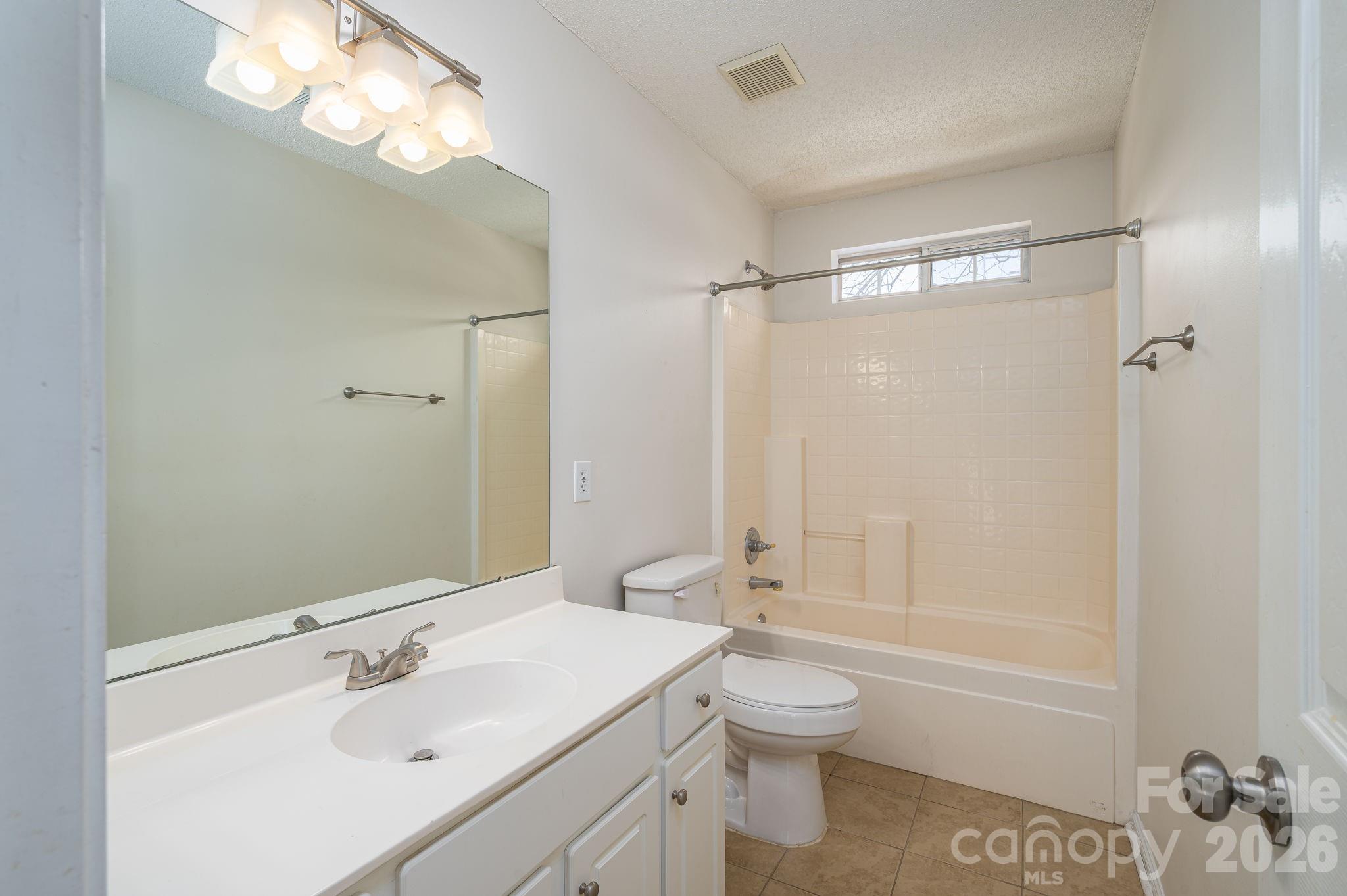2816 Robyns Glen Drive Charlotte NC 28269