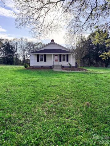 2114 Shelby Highway Blacksburg SC 29702
