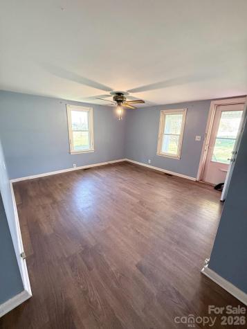 2114 Shelby Highway Blacksburg SC 29702