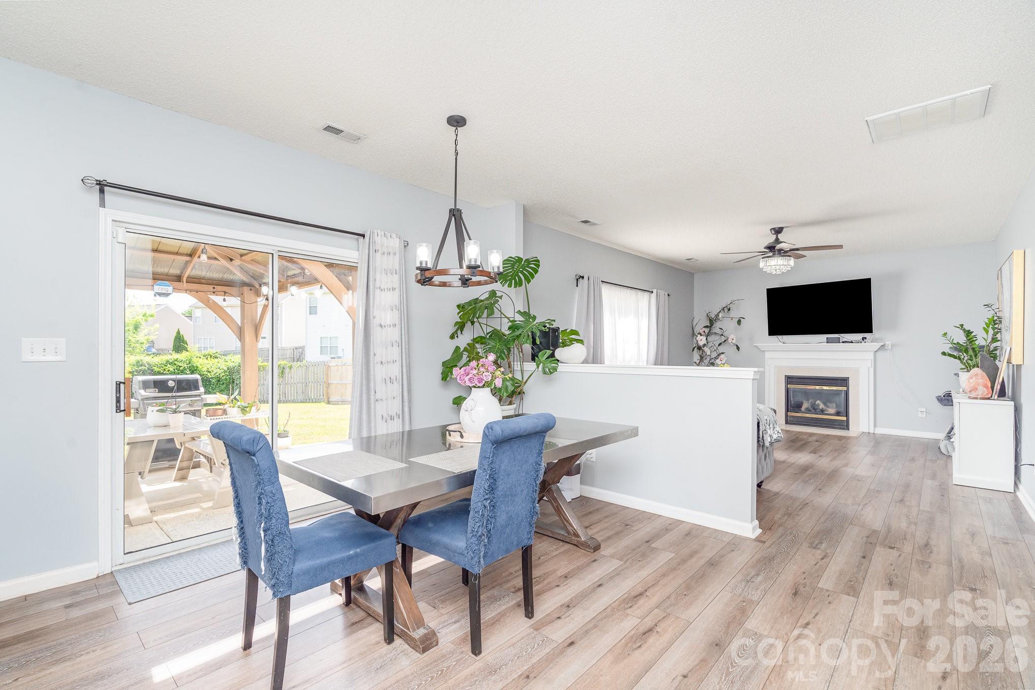 407 Goodloe Drive Charlotte NC 28262