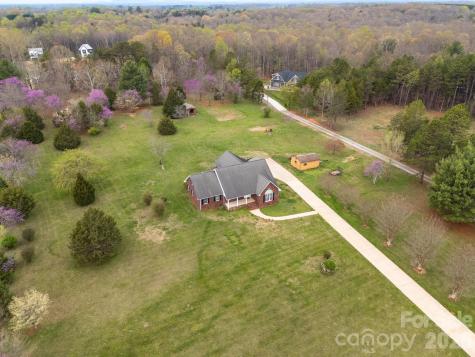 115 Emma Lane Statesville NC 28625