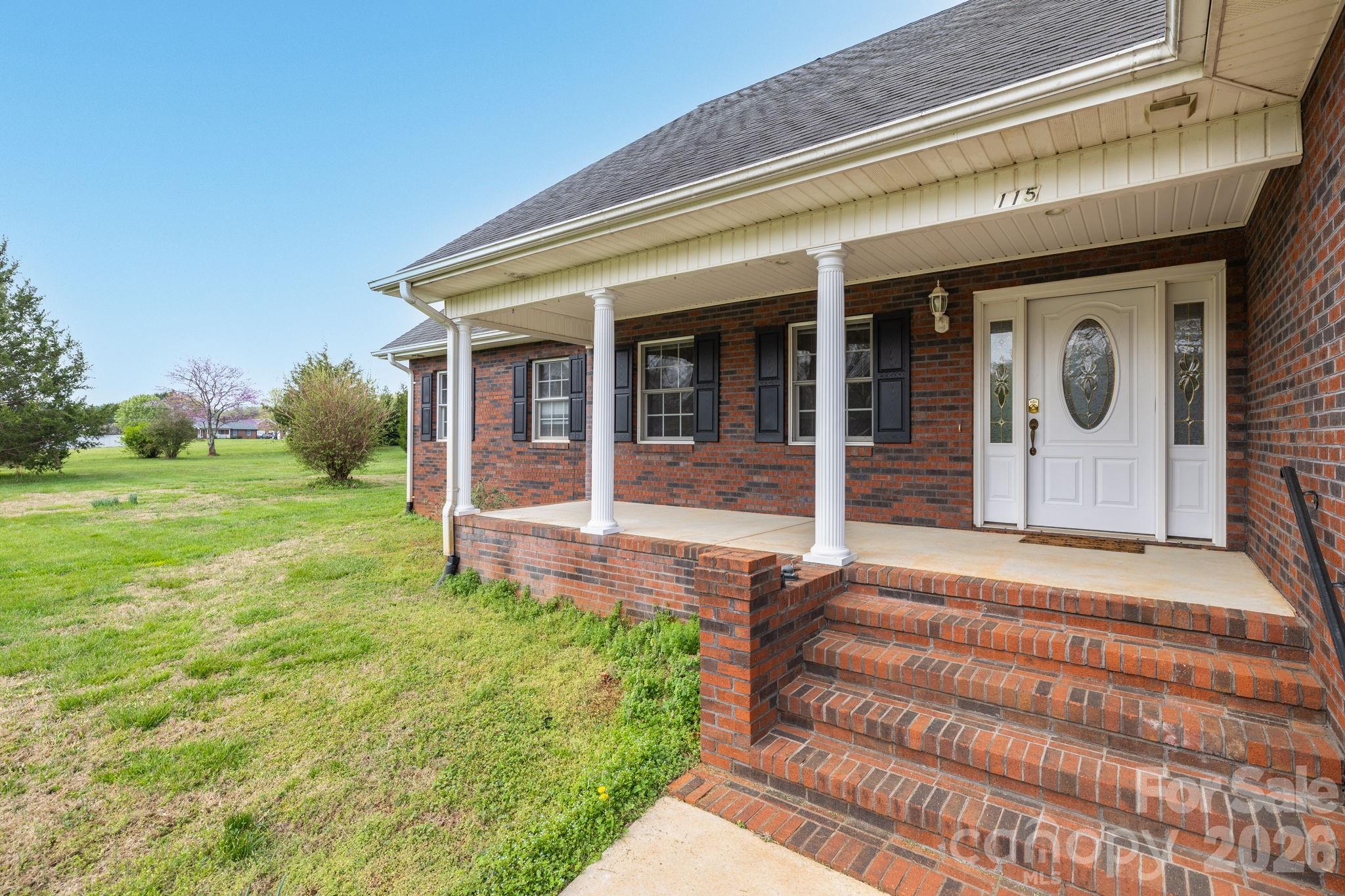 115 Emma Lane Statesville NC 28625