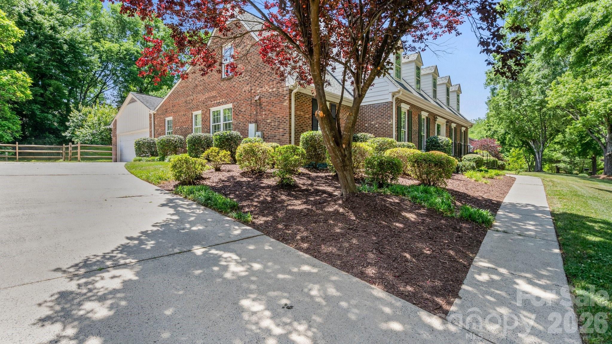 2327 Hamilton Mill Road Charlotte NC 28270