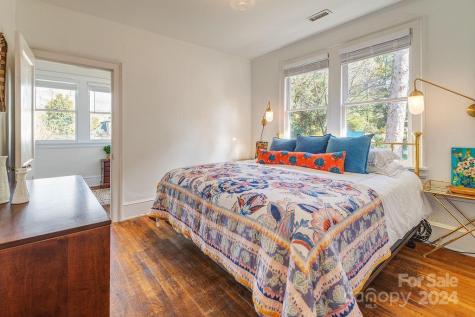 177 Flint Street Asheville NC 28801