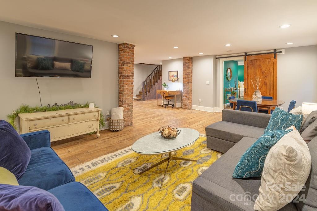 177 Flint Street Asheville NC 28801