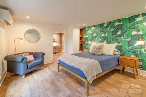 177 Flint Street Asheville NC 28801