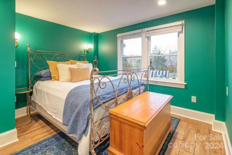 177 Flint Street Asheville NC 28801