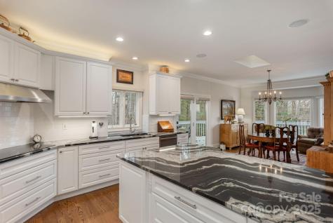 135 Poplar Loop Flat Rock NC 28731