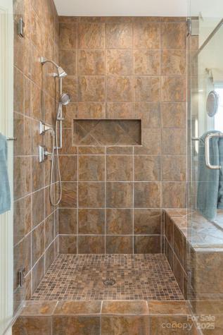 135 Poplar Loop Flat Rock NC 28731