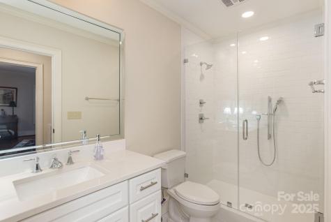 135 Poplar Loop Flat Rock NC 28731