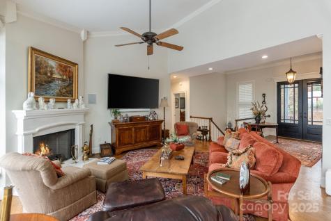 135 Poplar Loop Flat Rock NC 28731