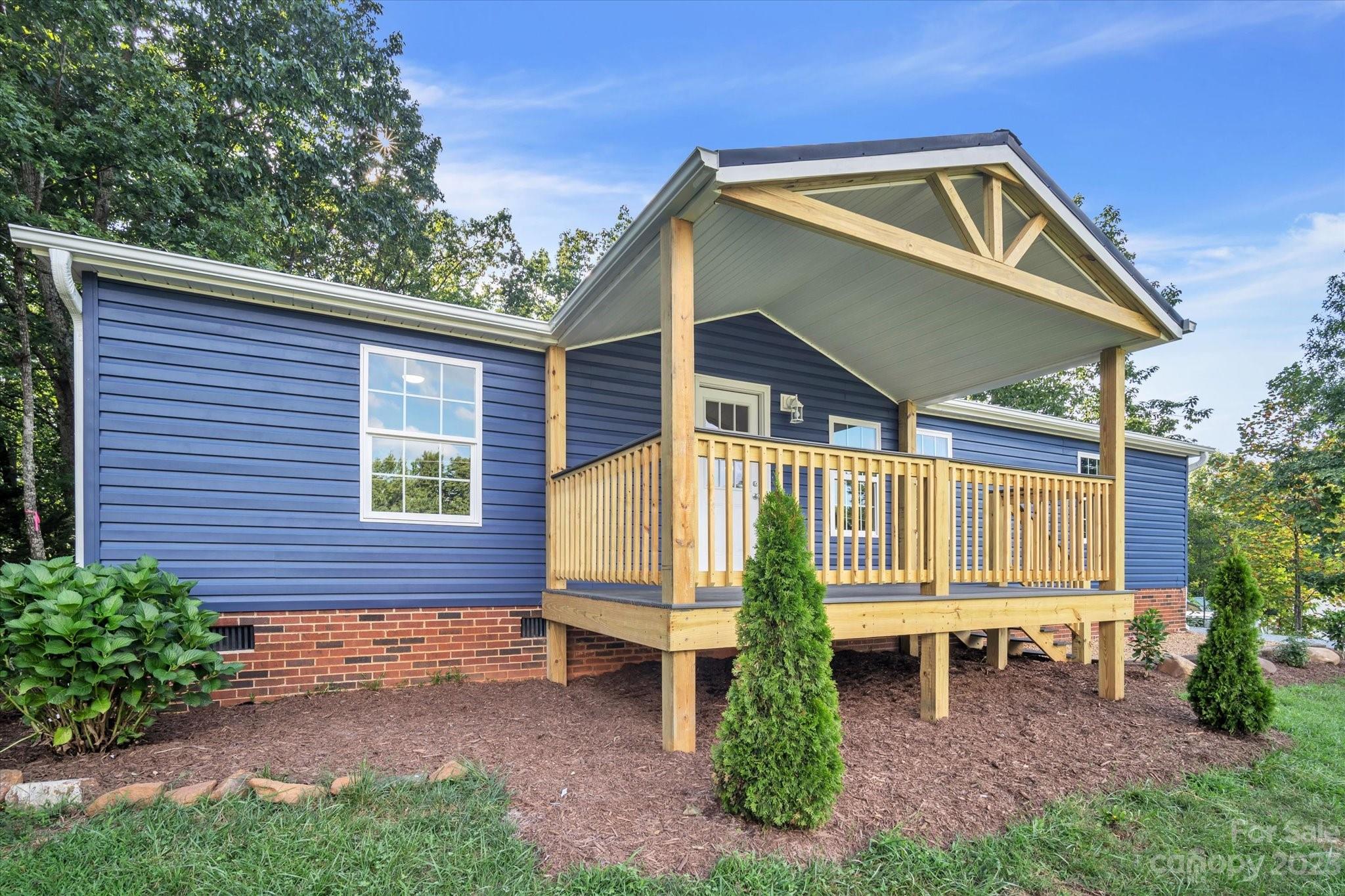 1109 Deer Park Road Nebo NC 28761