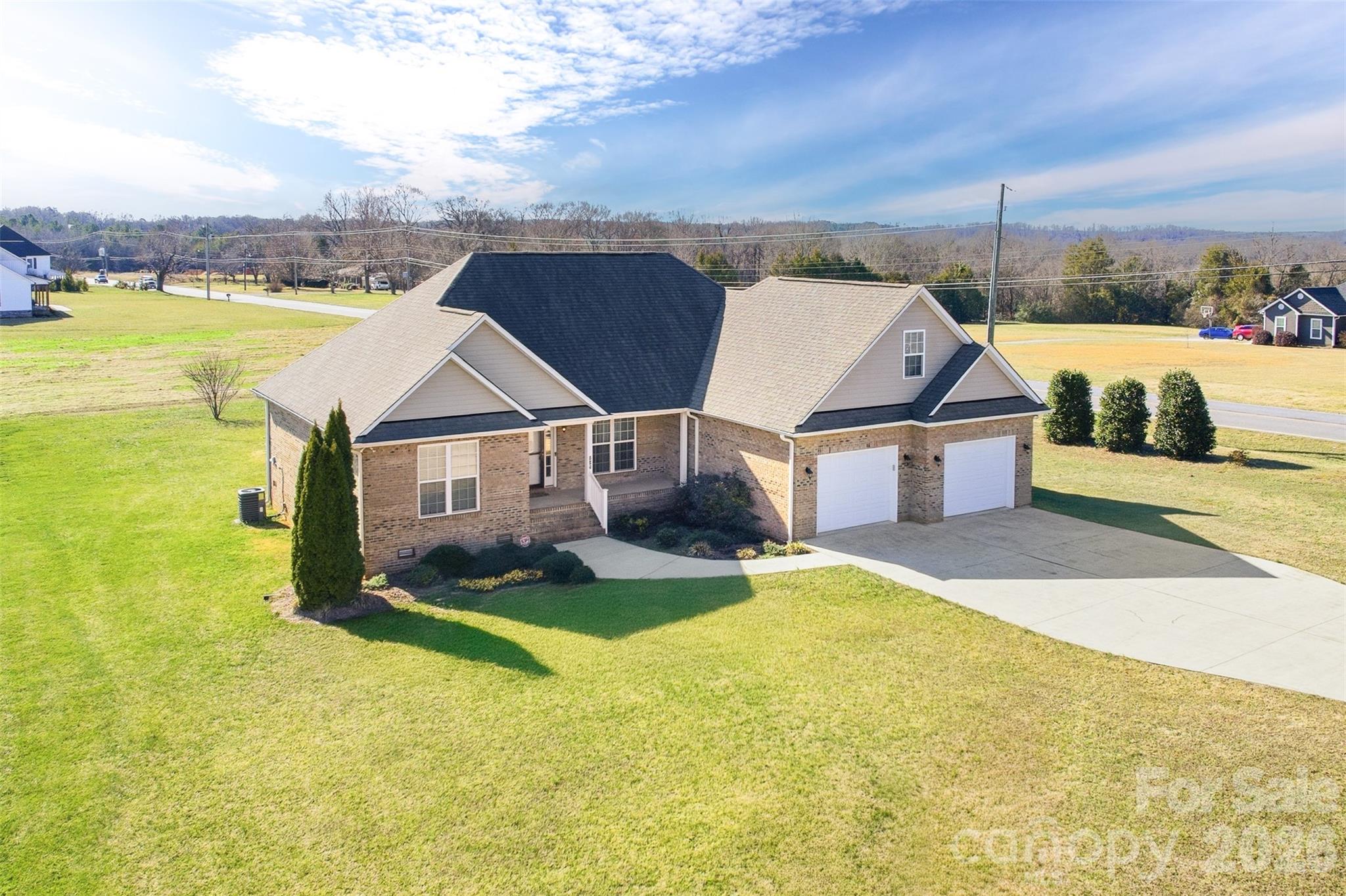 884 Clear Creek Circle Lincolnton NC 28092