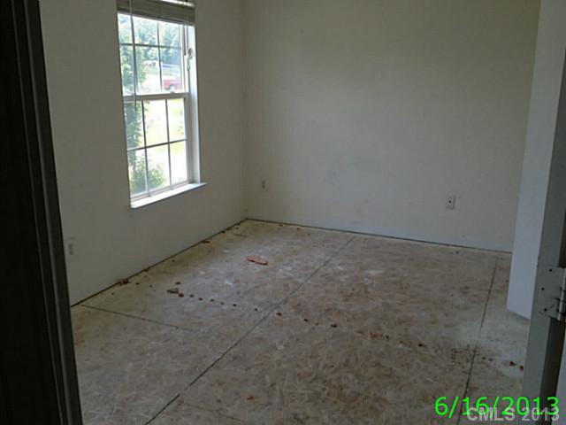 2048 Pimpernel Road Charlotte NC 28213