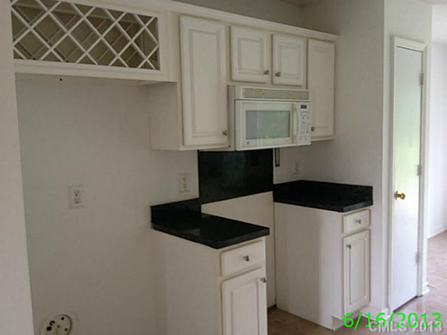 2048 Pimpernel Road Charlotte NC 28213