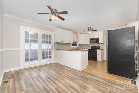 8503 Beechbrooke Road Charlotte NC 28227