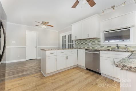 8503 Beechbrooke Road Charlotte NC 28227