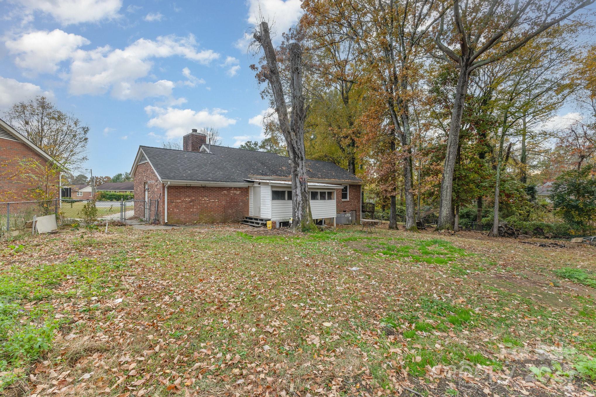 8503 Beechbrooke Road Charlotte NC 28227