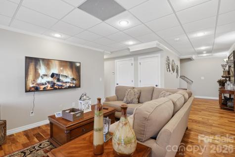 138 Turnberry Court Jefferson NC 28640