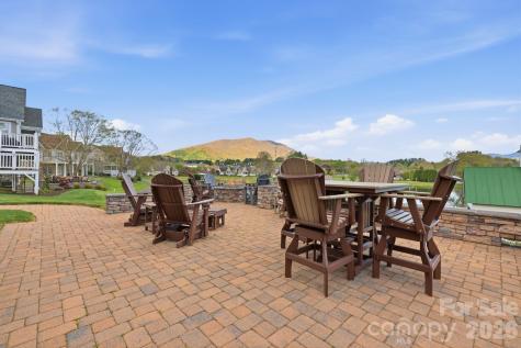 138 Turnberry Court Jefferson NC 28640