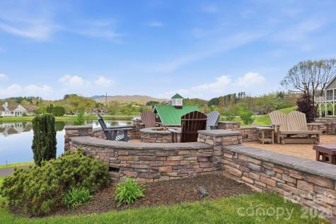 138 Turnberry Court Jefferson NC 28640