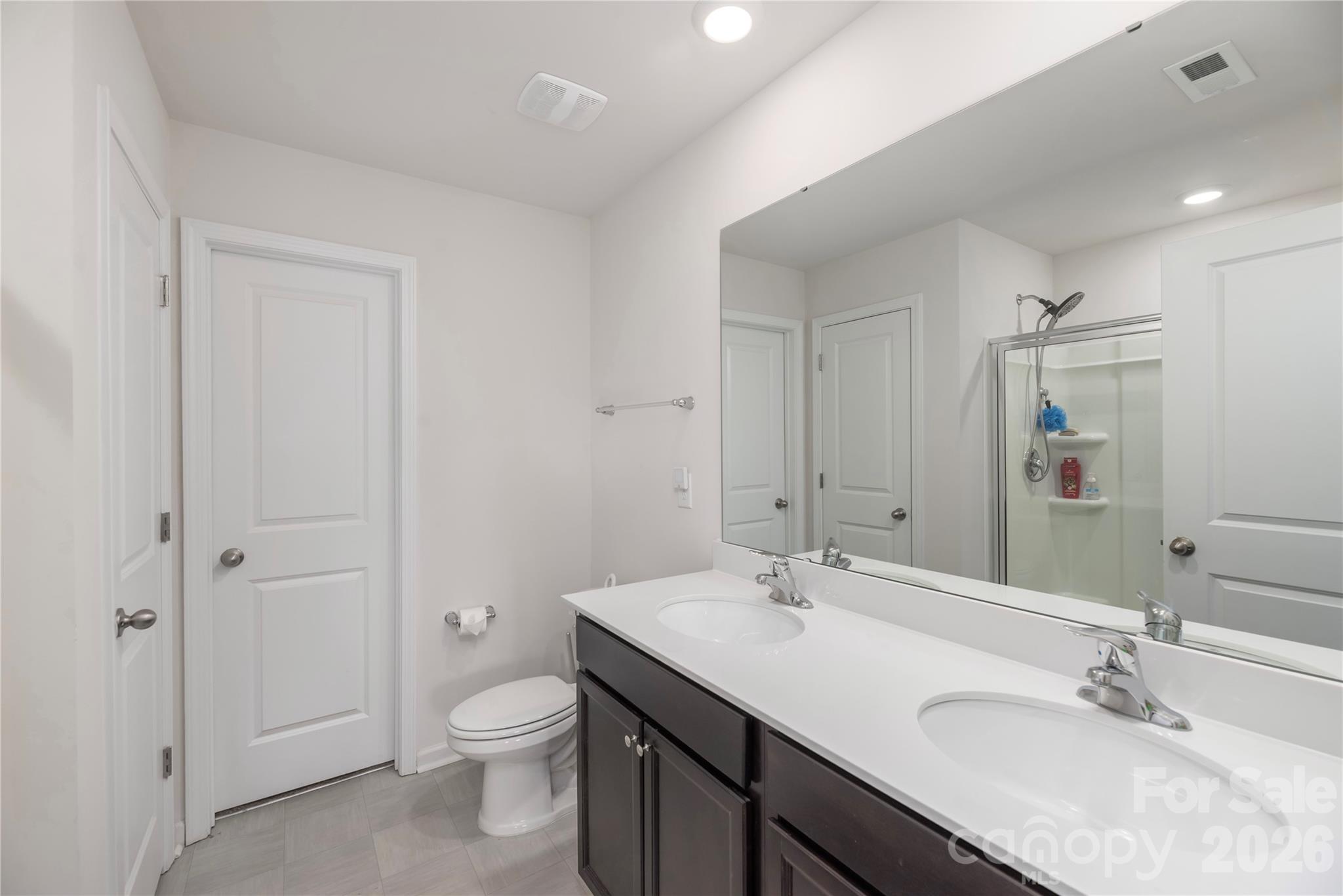 220 Roper Street Candler NC 28715