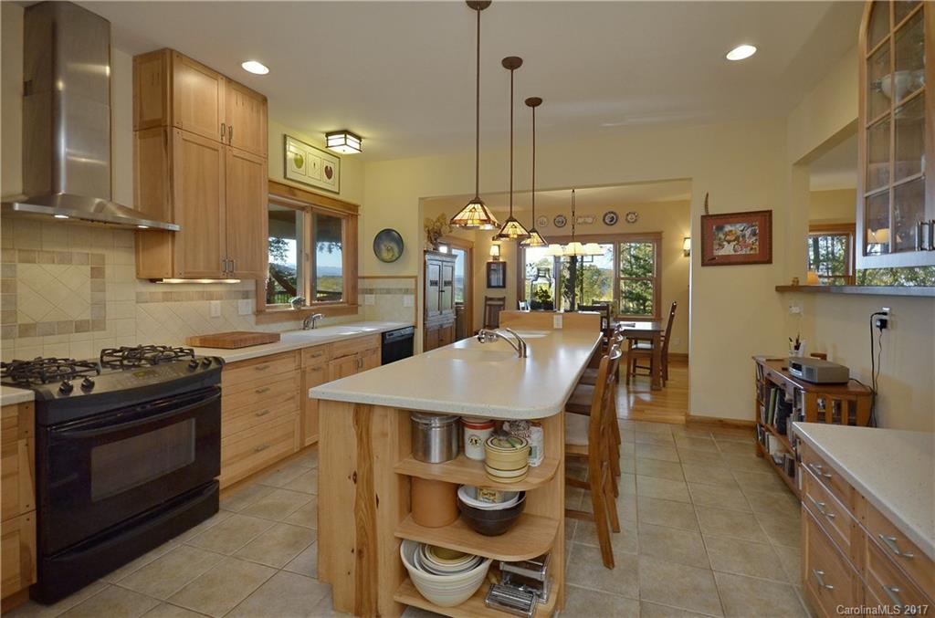24 Ridgeview Way Asheville NC 28803