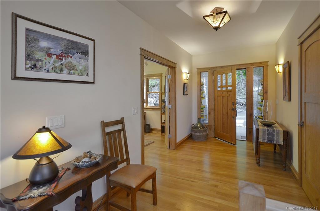 24 Ridgeview Way Asheville NC 28803