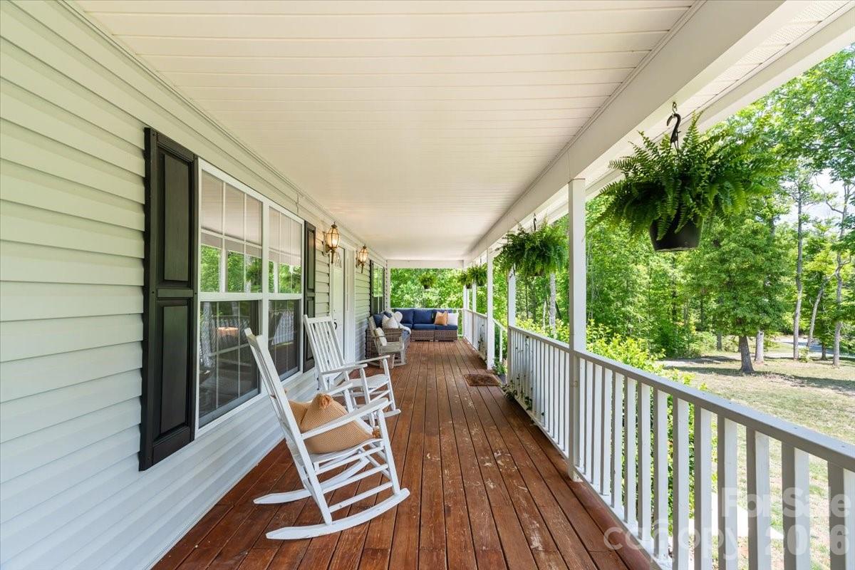 714 River Bend Drive Mars Hill NC 28754