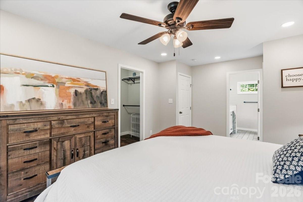 714 River Bend Drive Mars Hill NC 28754