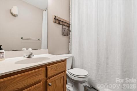 714 River Bend Drive Mars Hill NC 28754