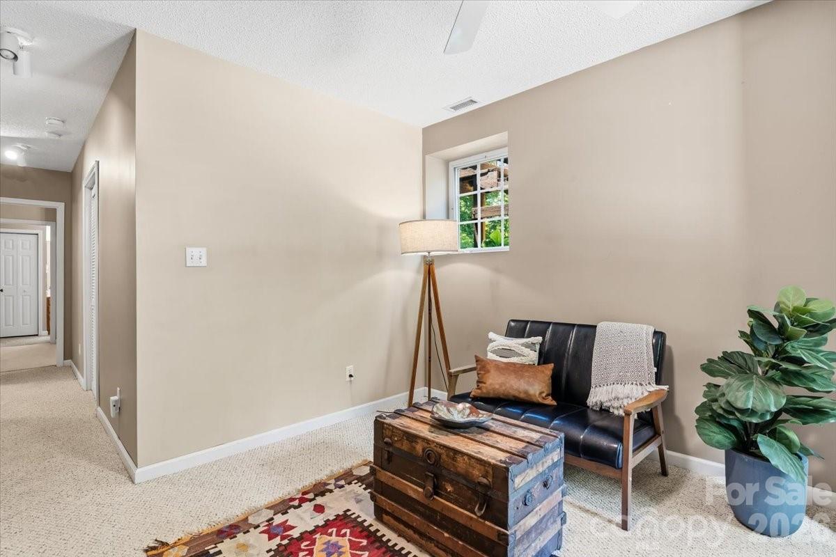 714 River Bend Drive Mars Hill NC 28754