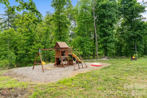 714 River Bend Drive Mars Hill NC 28754