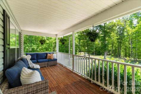 714 River Bend Drive Mars Hill NC 28754