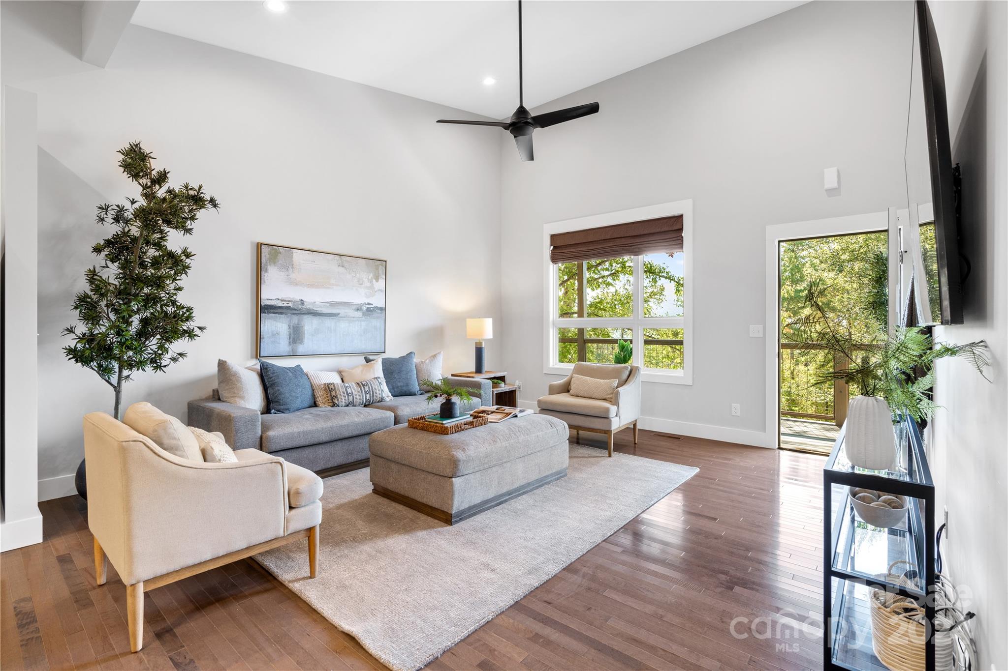 210 Pine Hill Drive Swannanoa NC 28778