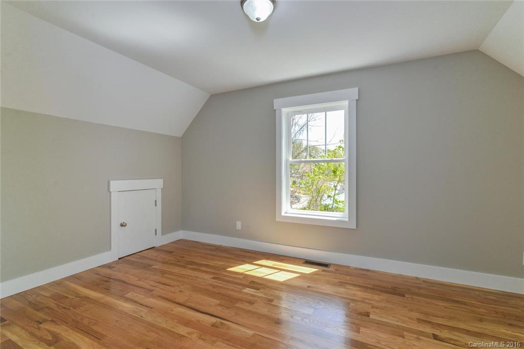 53 Frances Street Asheville NC 28806