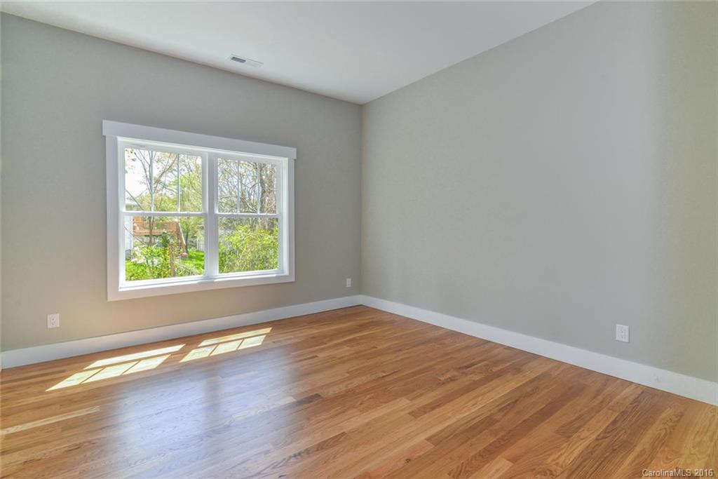 53 Frances Street Asheville NC 28806