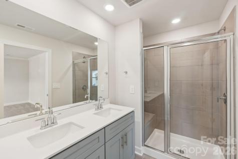 8116 Hidden Springs Trail Charlotte NC 28216
