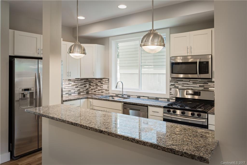 30 Mauricet Lane Asheville NC 28806