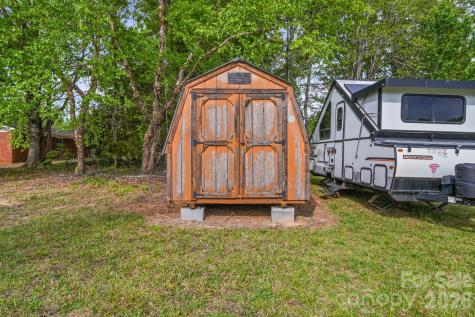 103 Pine Street Locust NC 28097