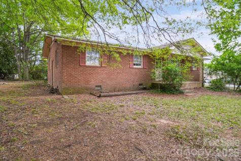 103 Pine Street Locust NC 28097