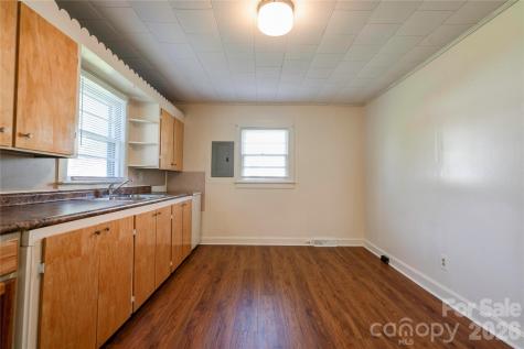 110 Owens Street Kings Mountain NC 28086