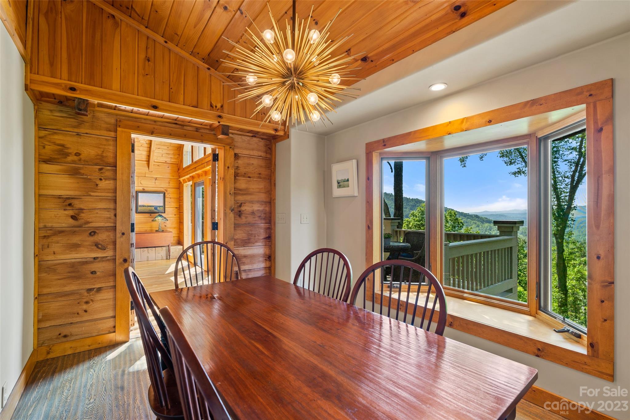 746 Seven Glens Drive, Weaverville NC Real Estate Listing MLS Car4032379