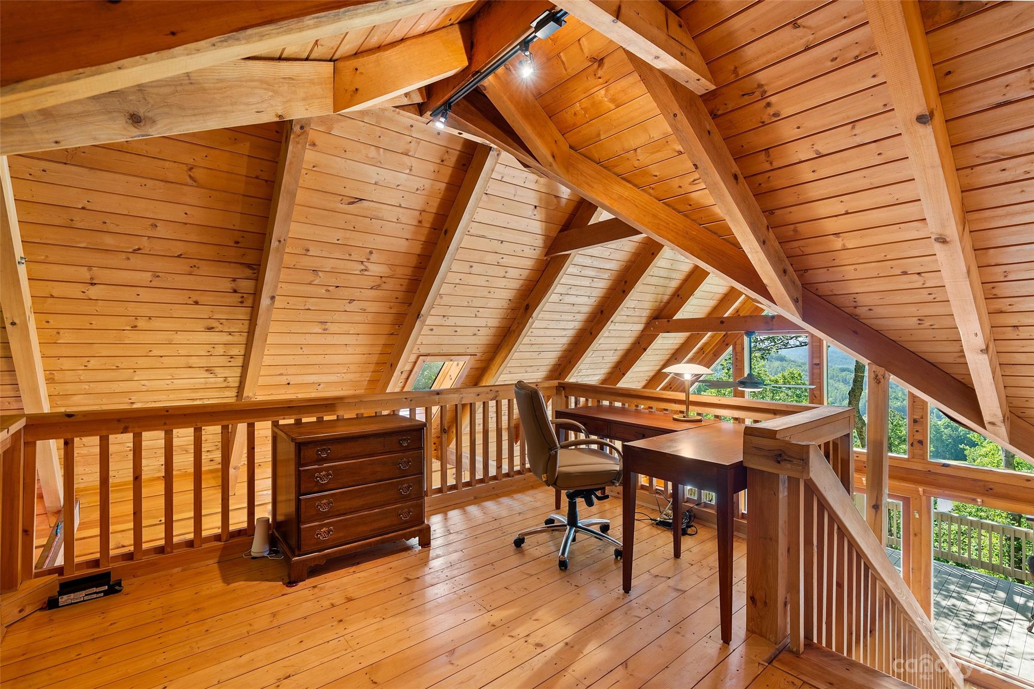 746 Seven Glens Drive, Weaverville NC Real Estate Listing MLS Car4032379