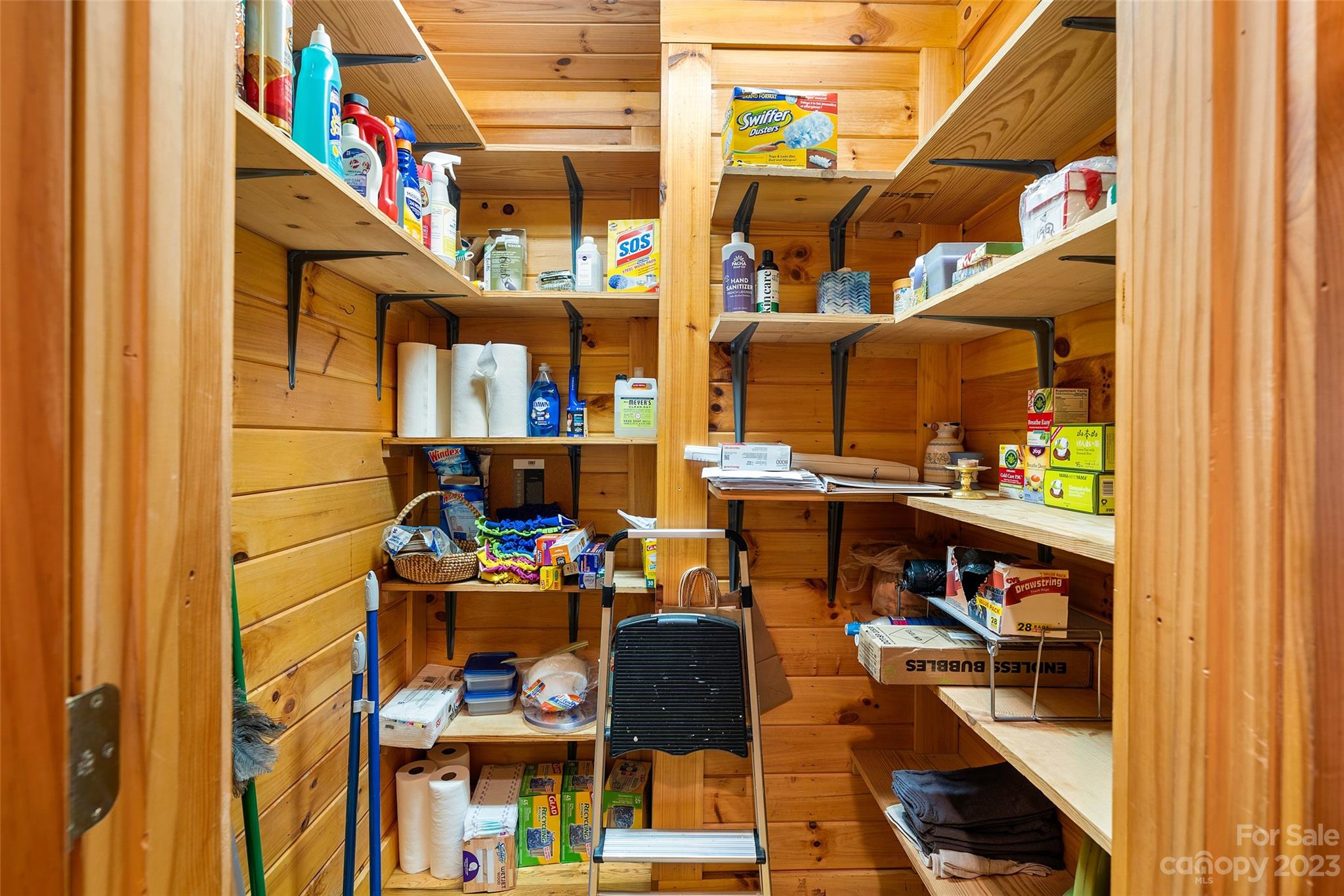 746 Seven Glens Drive Weaverville NC 28787